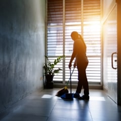 建物共用部分の巡回・日常・定期清掃